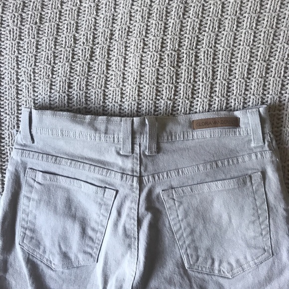 Gloria Vanderbilt pants - Picture 3 of 3